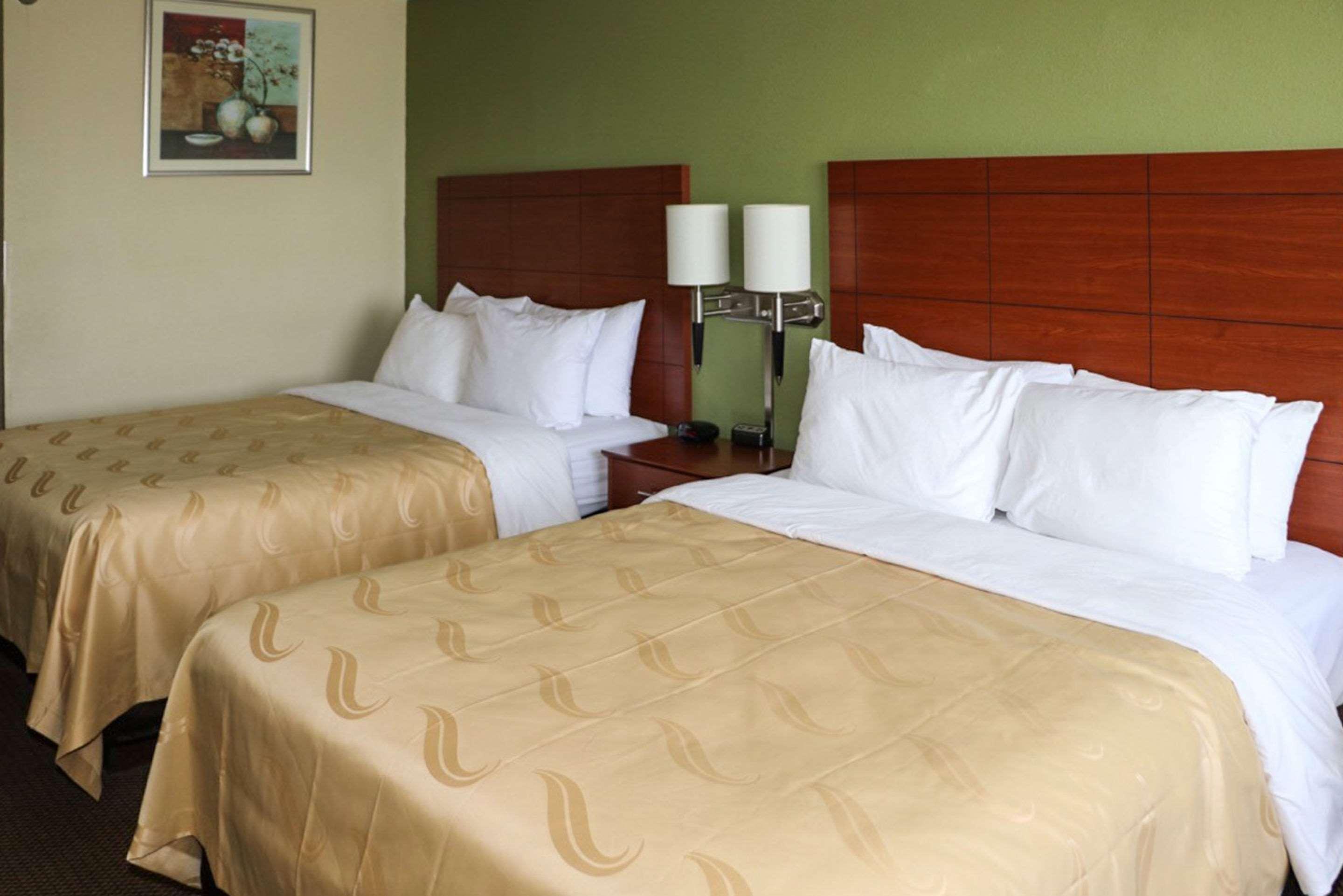Quality Inn East Evansville Eksteriør billede