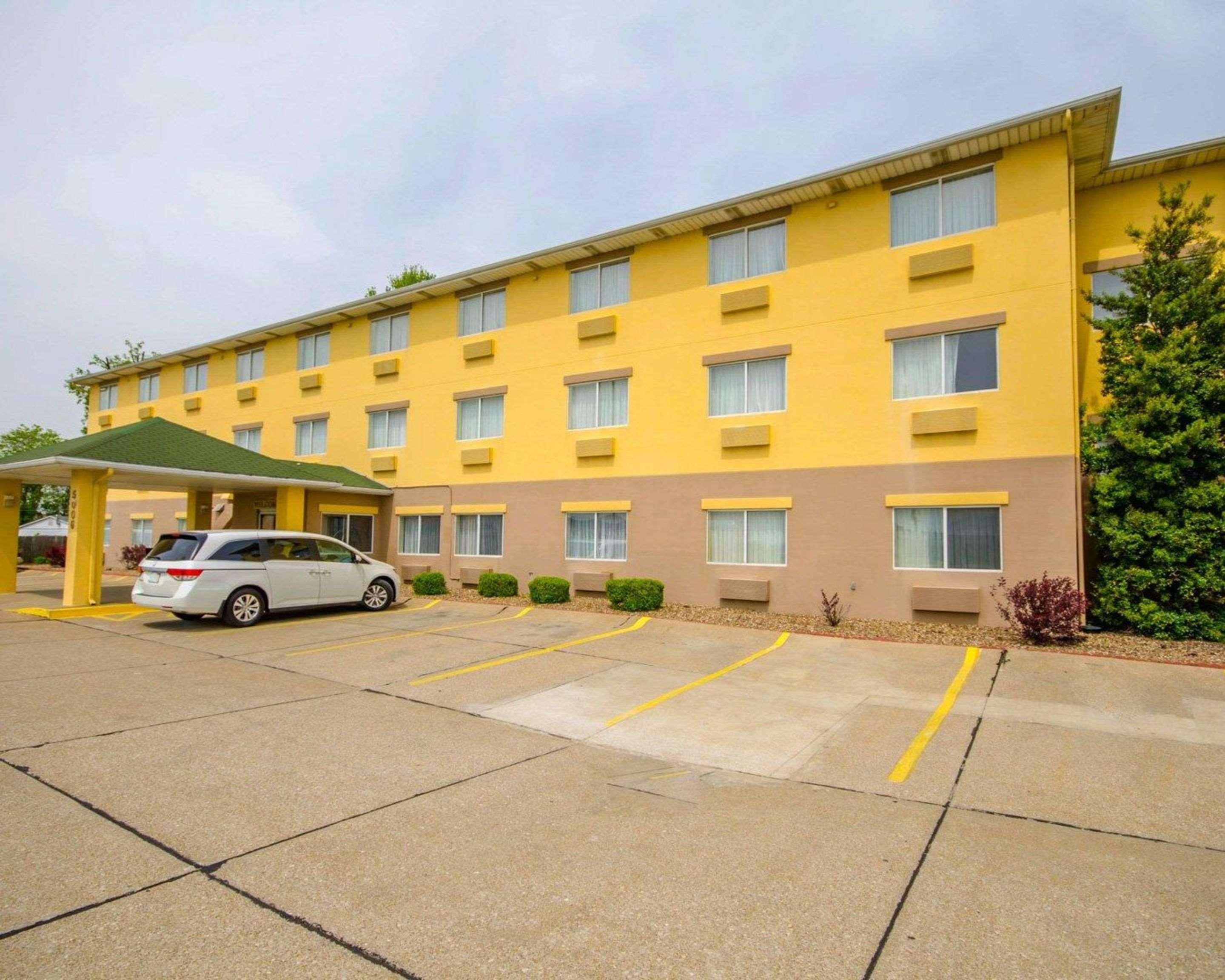 Quality Inn East Evansville Eksteriør billede