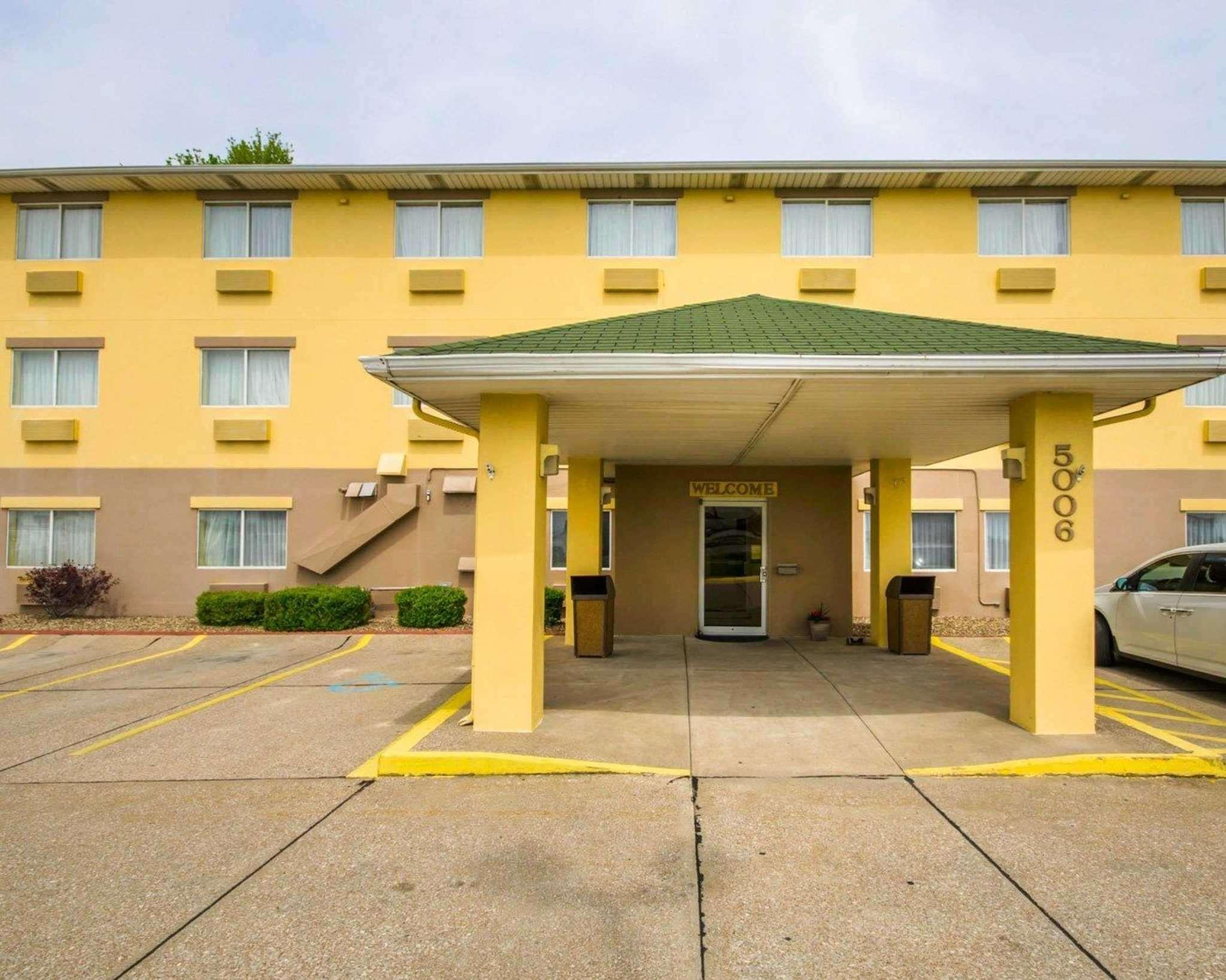 Quality Inn East Evansville Eksteriør billede