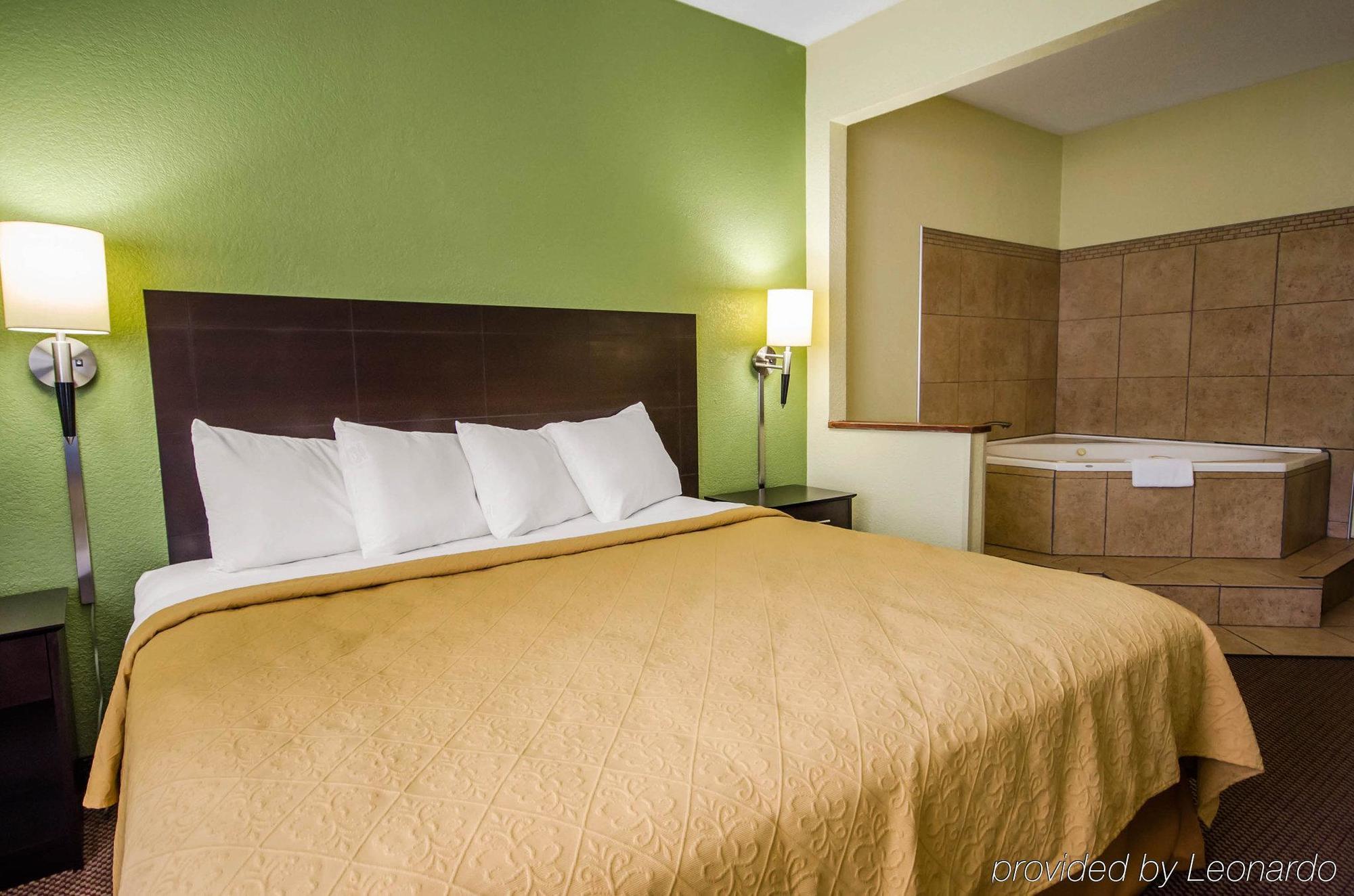 Quality Inn East Evansville Eksteriør billede