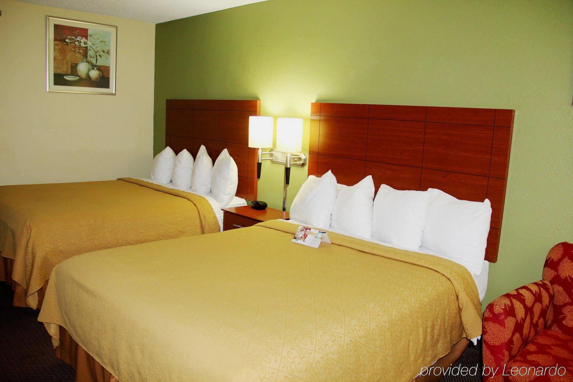 Quality Inn East Evansville Eksteriør billede