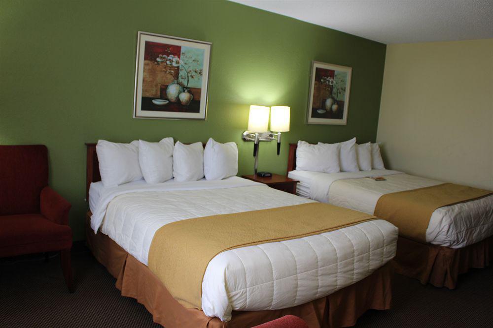 Quality Inn East Evansville Eksteriør billede