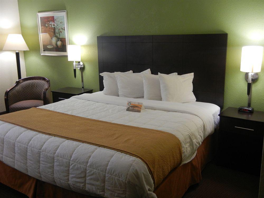 Quality Inn East Evansville Eksteriør billede