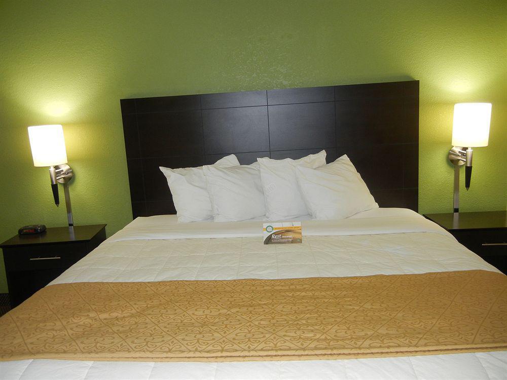 Quality Inn East Evansville Eksteriør billede